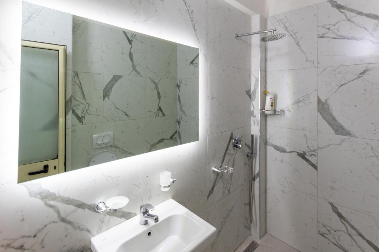 Comfortable Apartment Next To The Beach Durrës 外观 照片