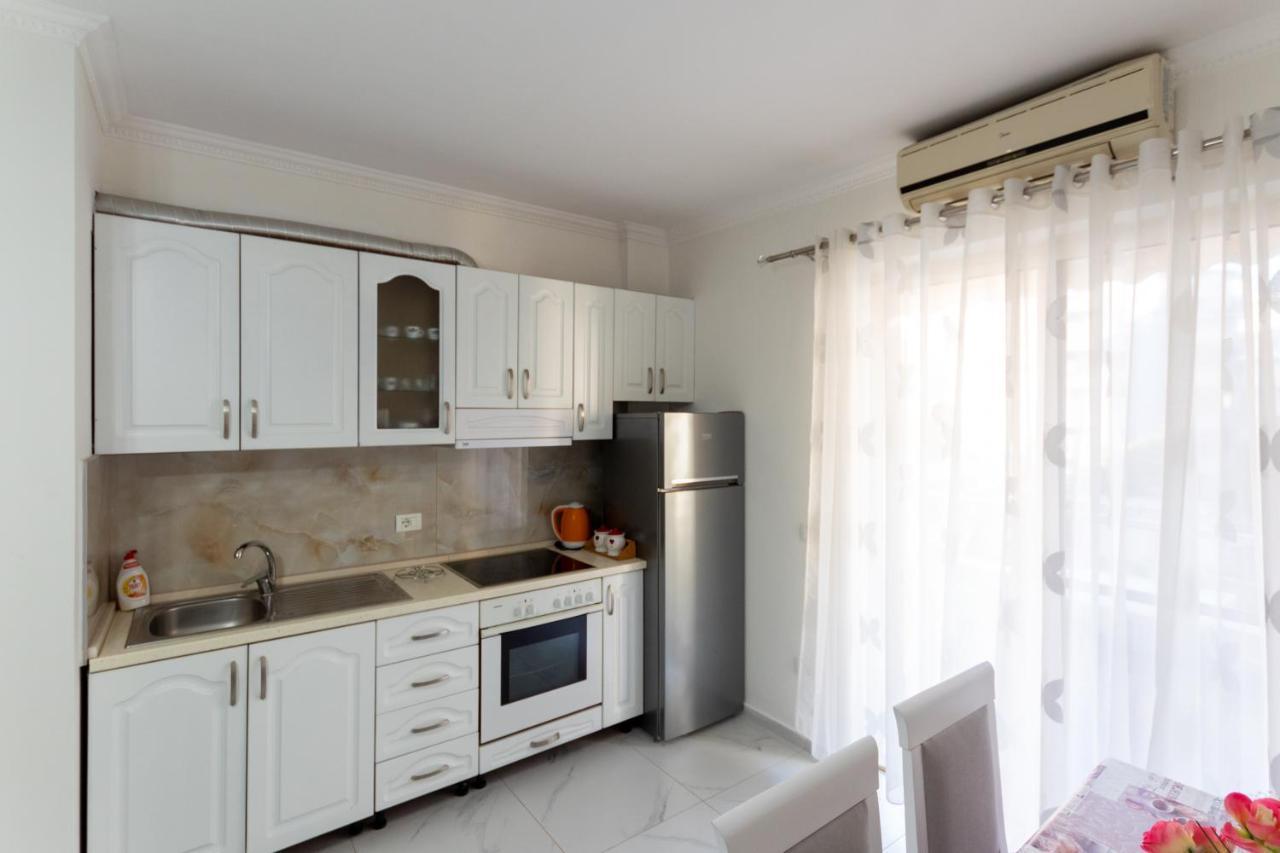 Comfortable Apartment Next To The Beach Durrës 外观 照片