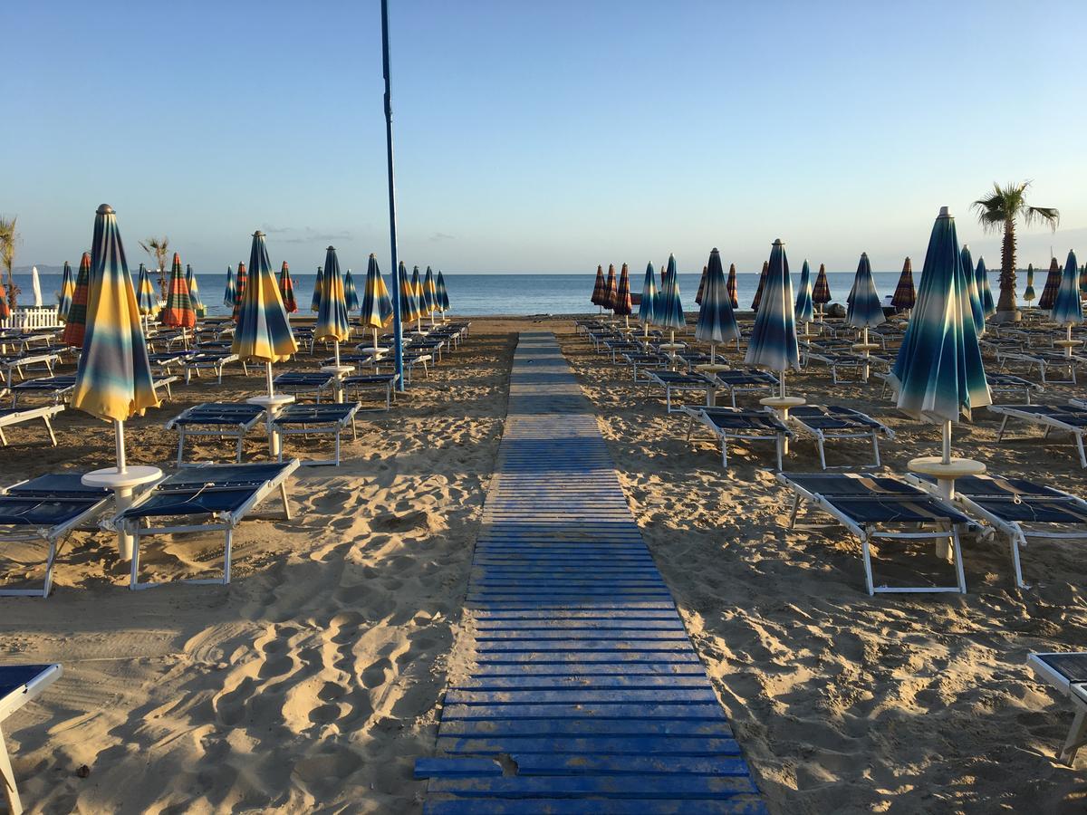 Comfortable Apartment Next To The Beach Durrës 外观 照片